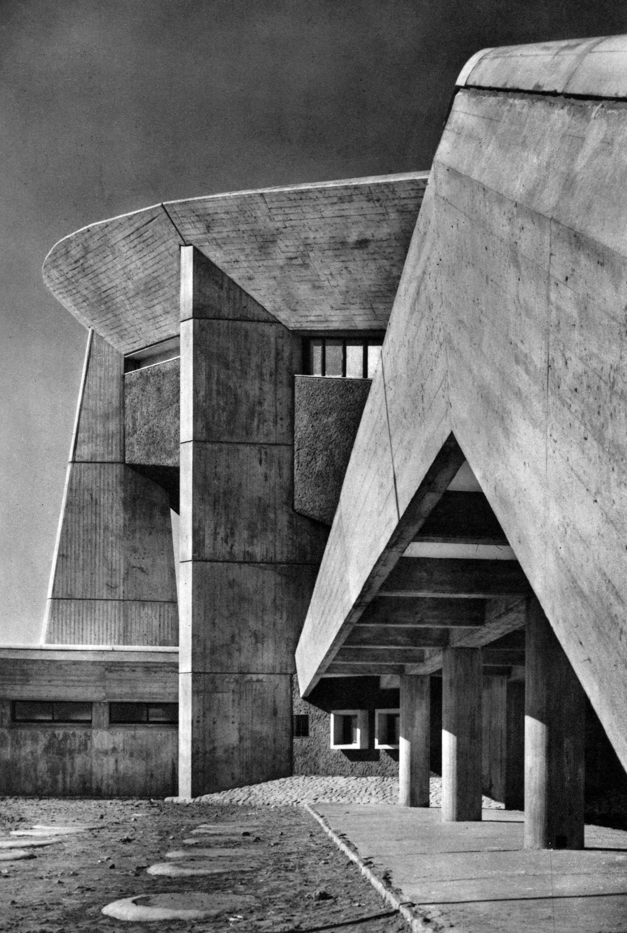 Archillect ID 386454