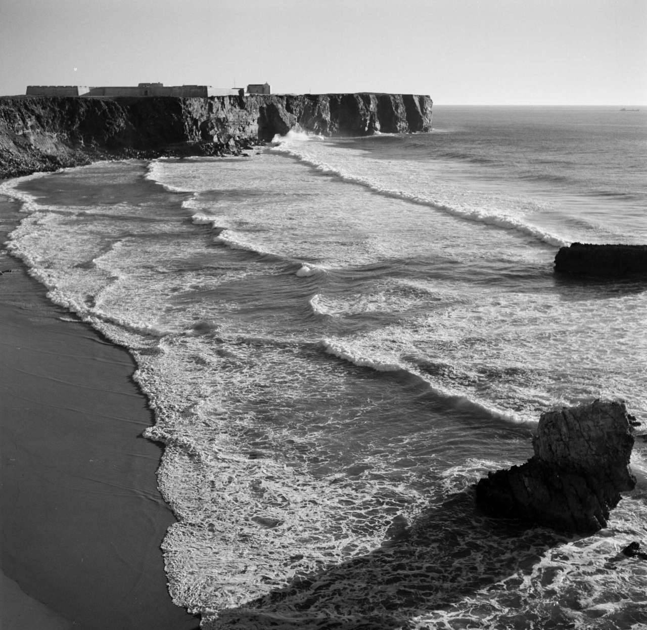 Archillect ID 386579