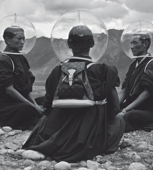 Archillect ID 386644