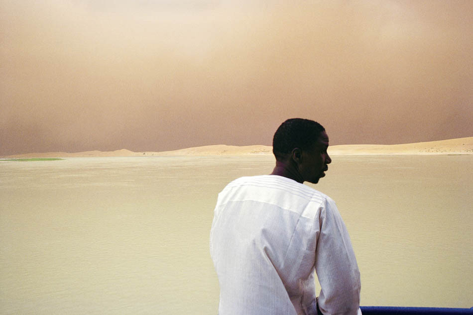 Archillect ID 386693