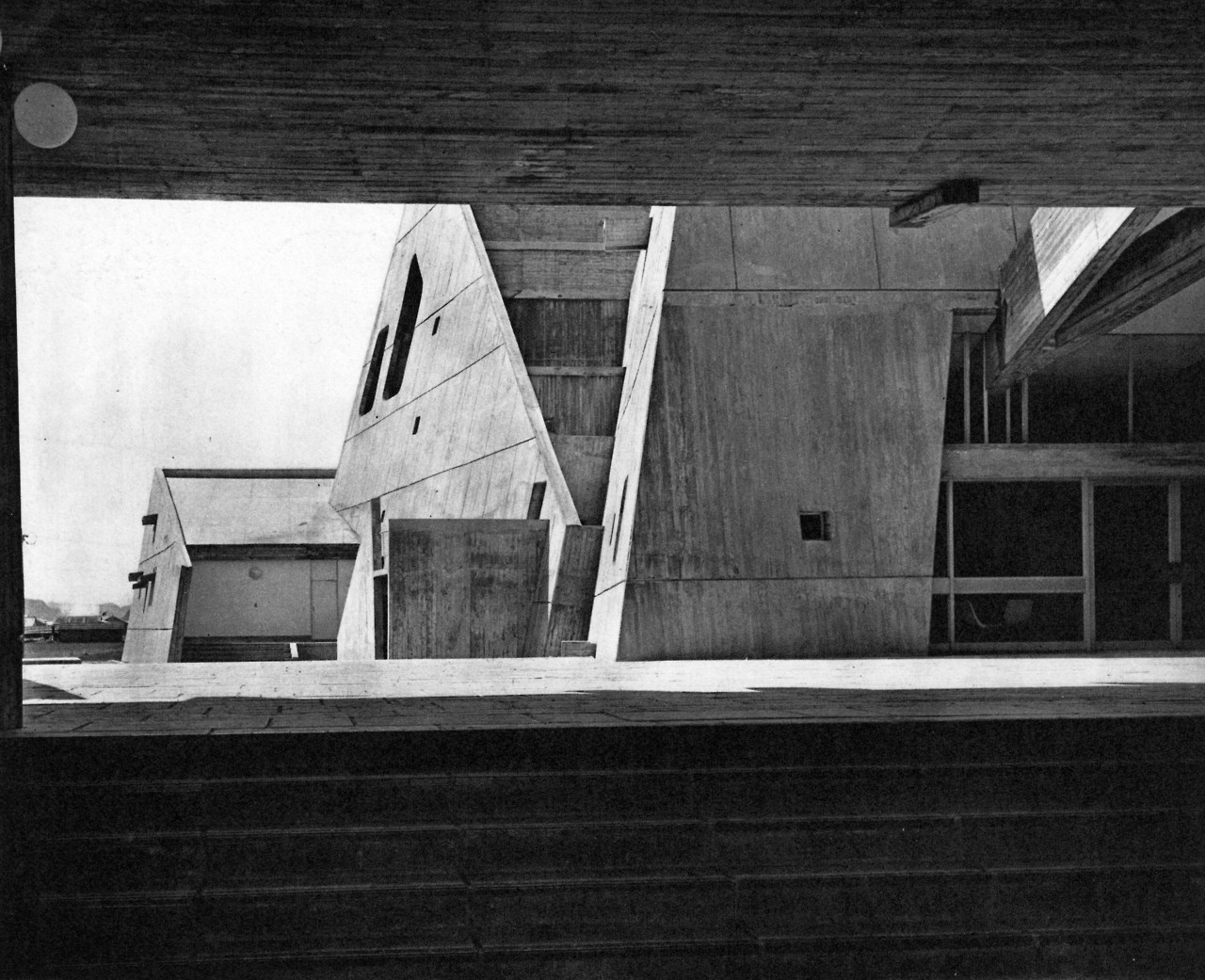 Archillect ID 386724