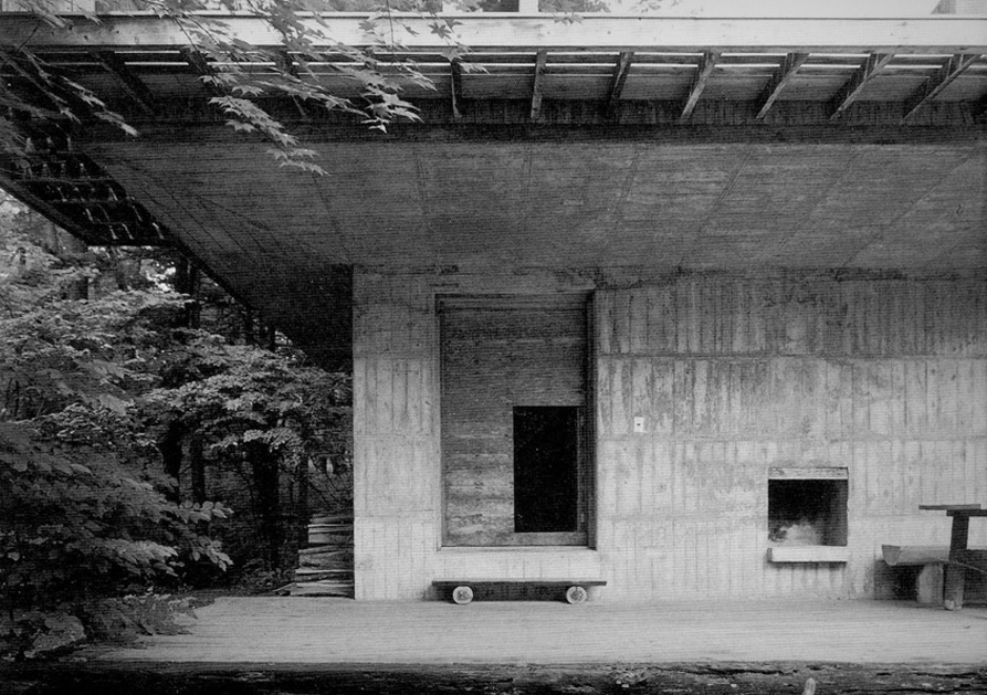 Archillect ID 386762