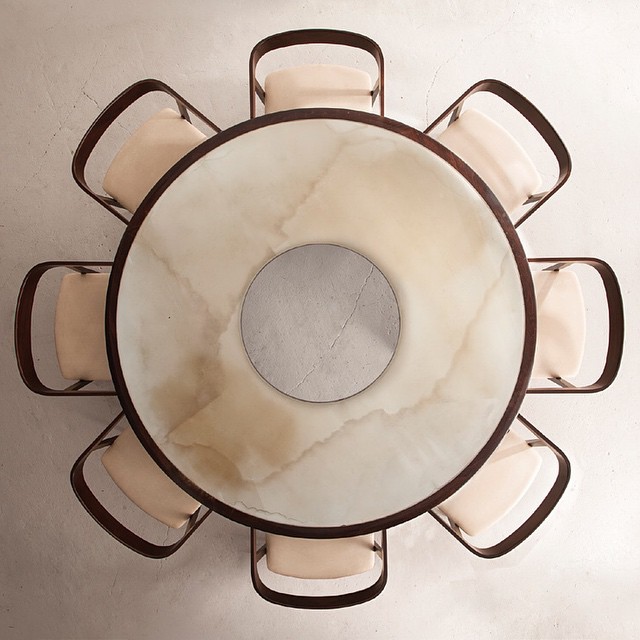 Archillect ID 386773