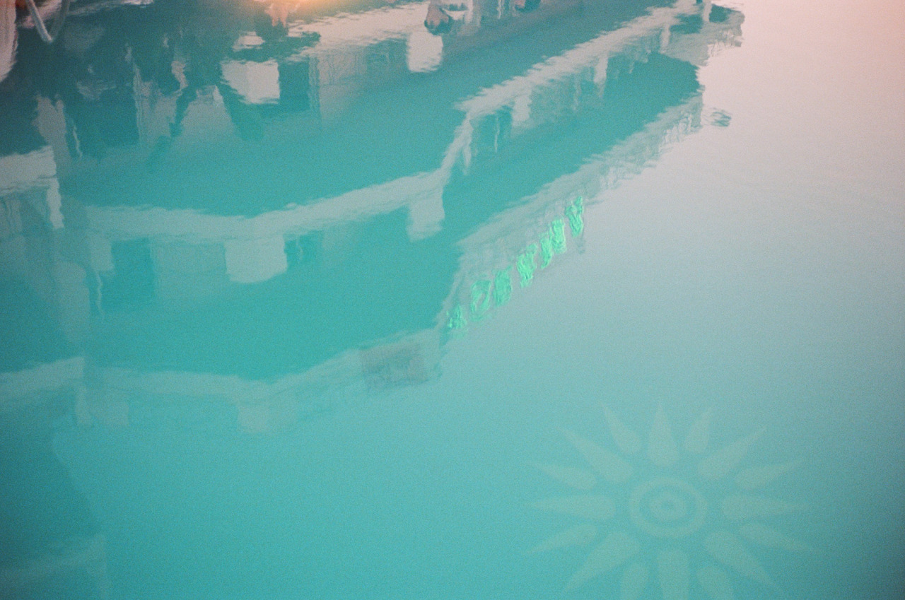 Archillect ID 386922