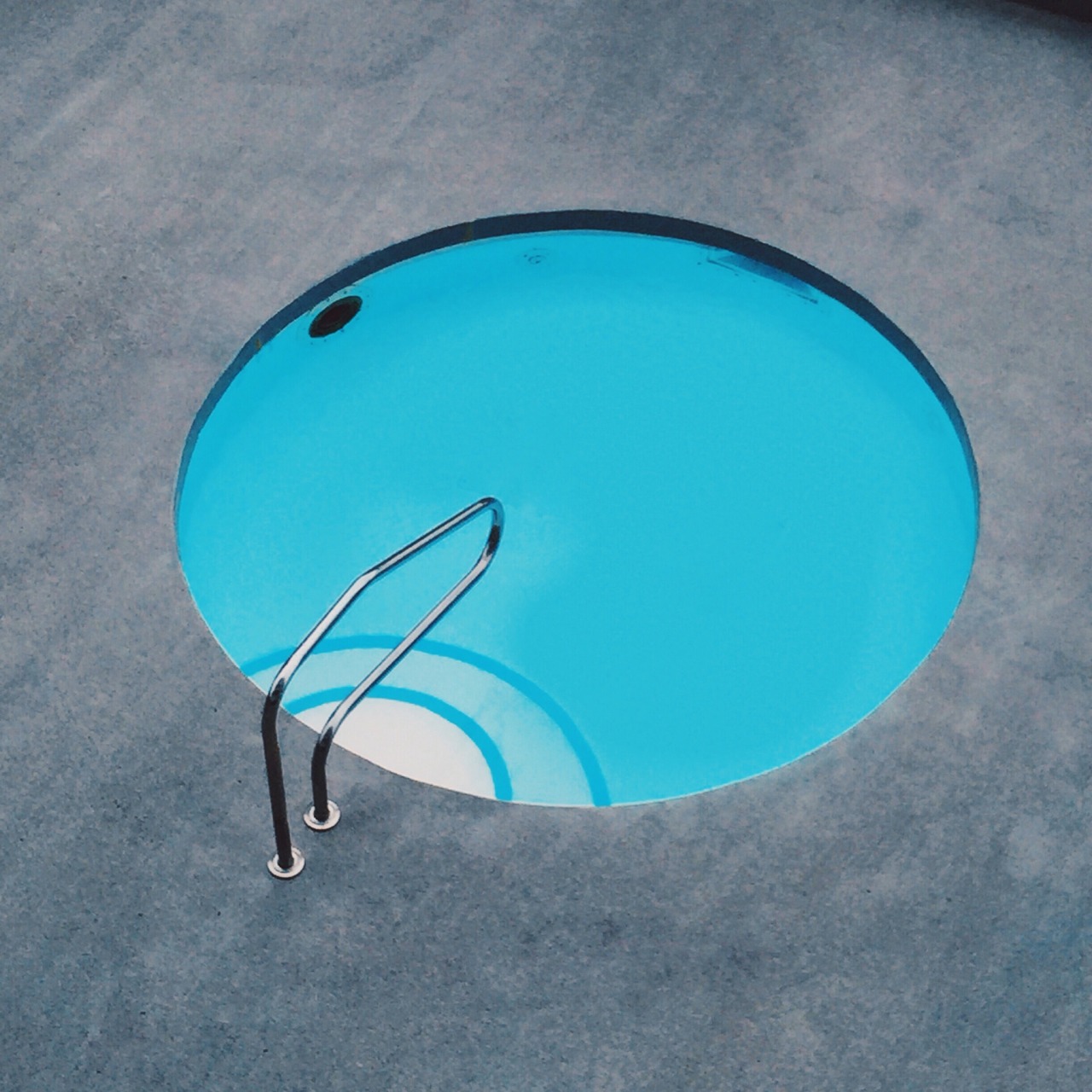 Archillect ID 387025