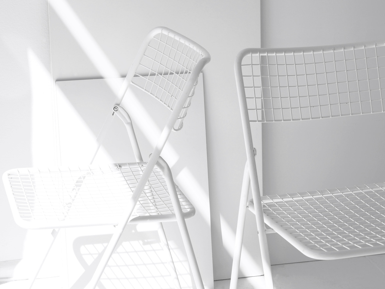 Archillect ID 387034