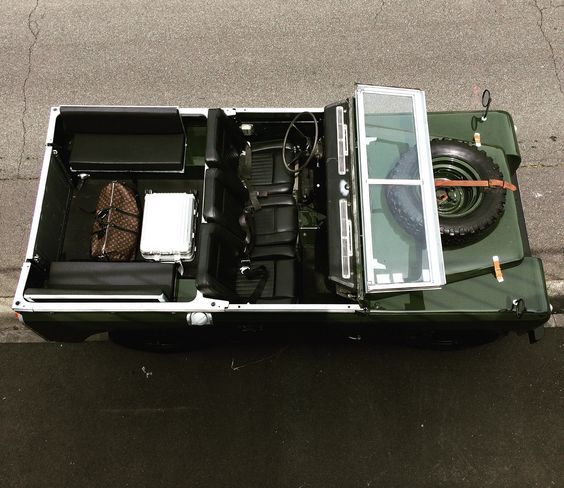 Archillect ID 387064