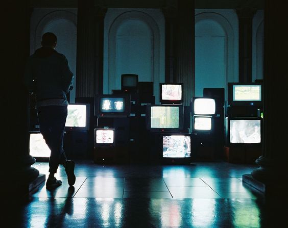 Archillect ID 387094