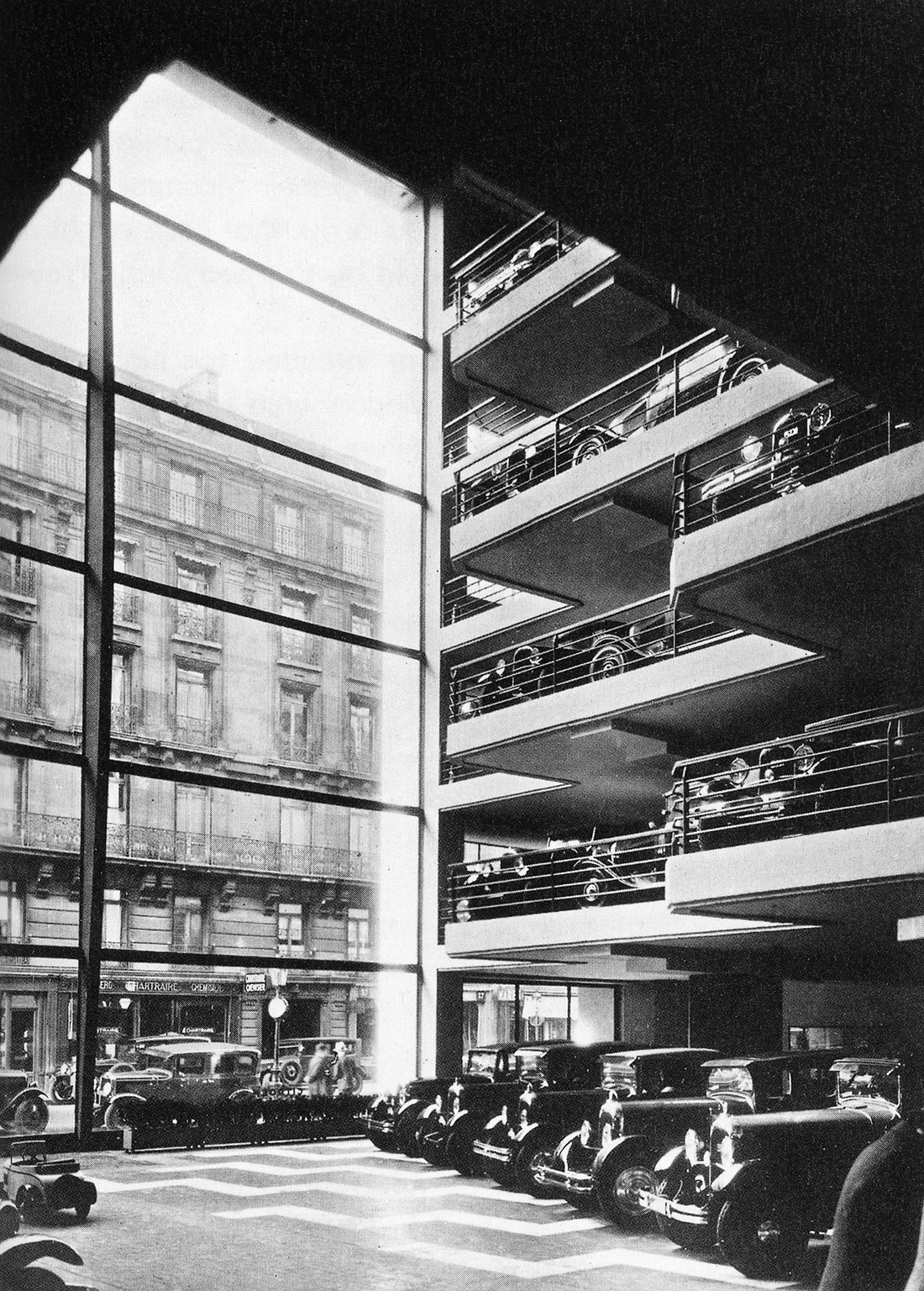 Archillect ID 387183