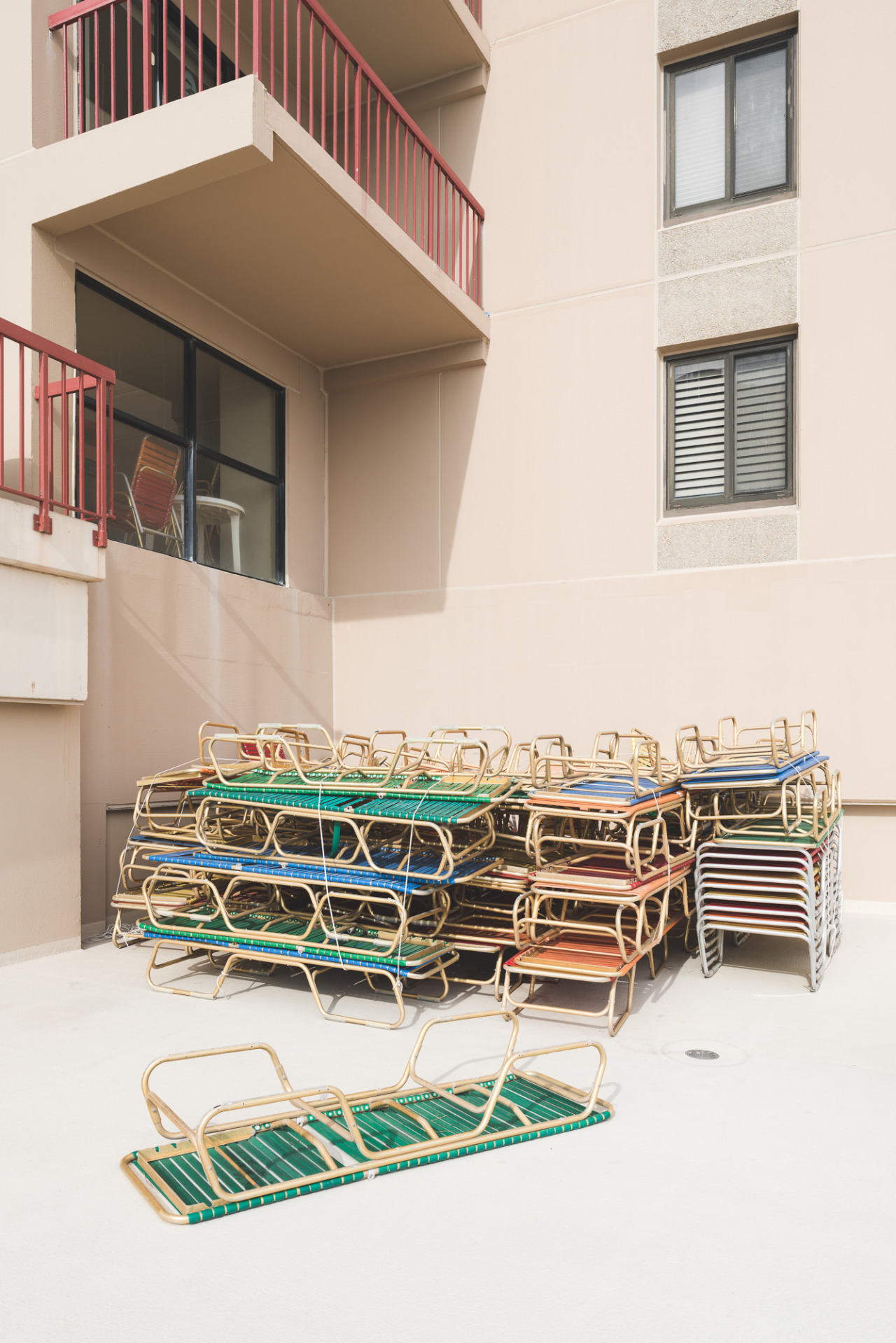 Archillect ID 387306