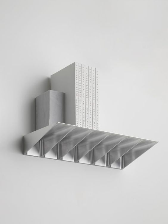 Archillect ID 387320