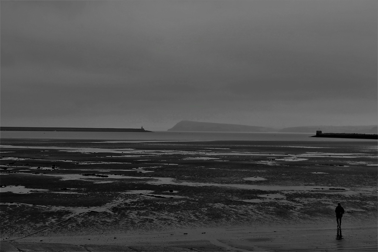 Archillect ID 387328