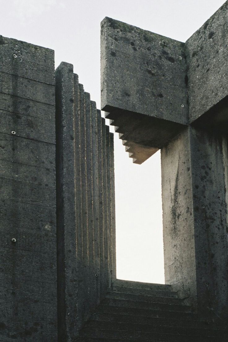 Archillect ID 387331