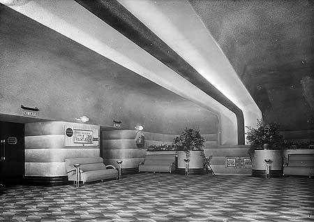 Archillect ID 387358