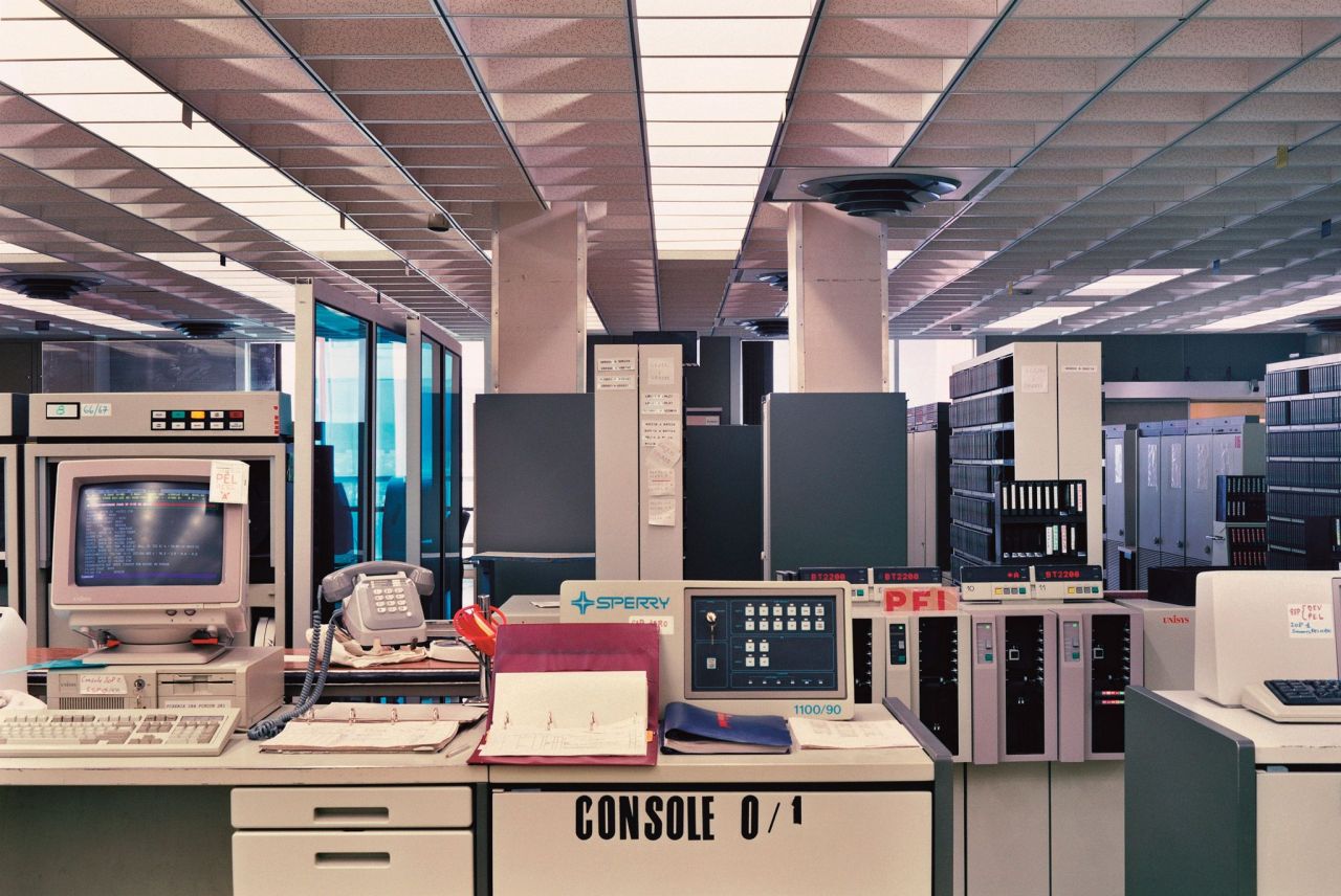 Archillect ID 387378