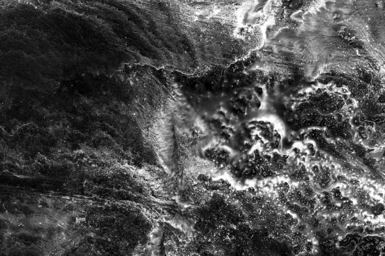 Archillect ID 387410