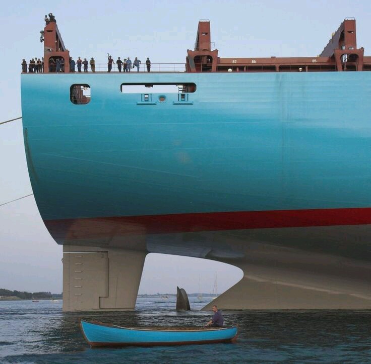 Archillect ID 387439