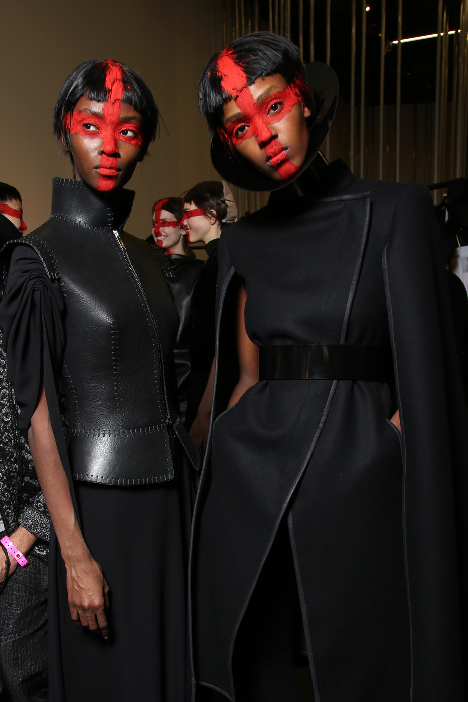 Archillect ID 387498