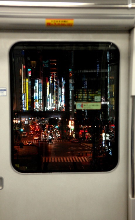 Archillect ID 387572