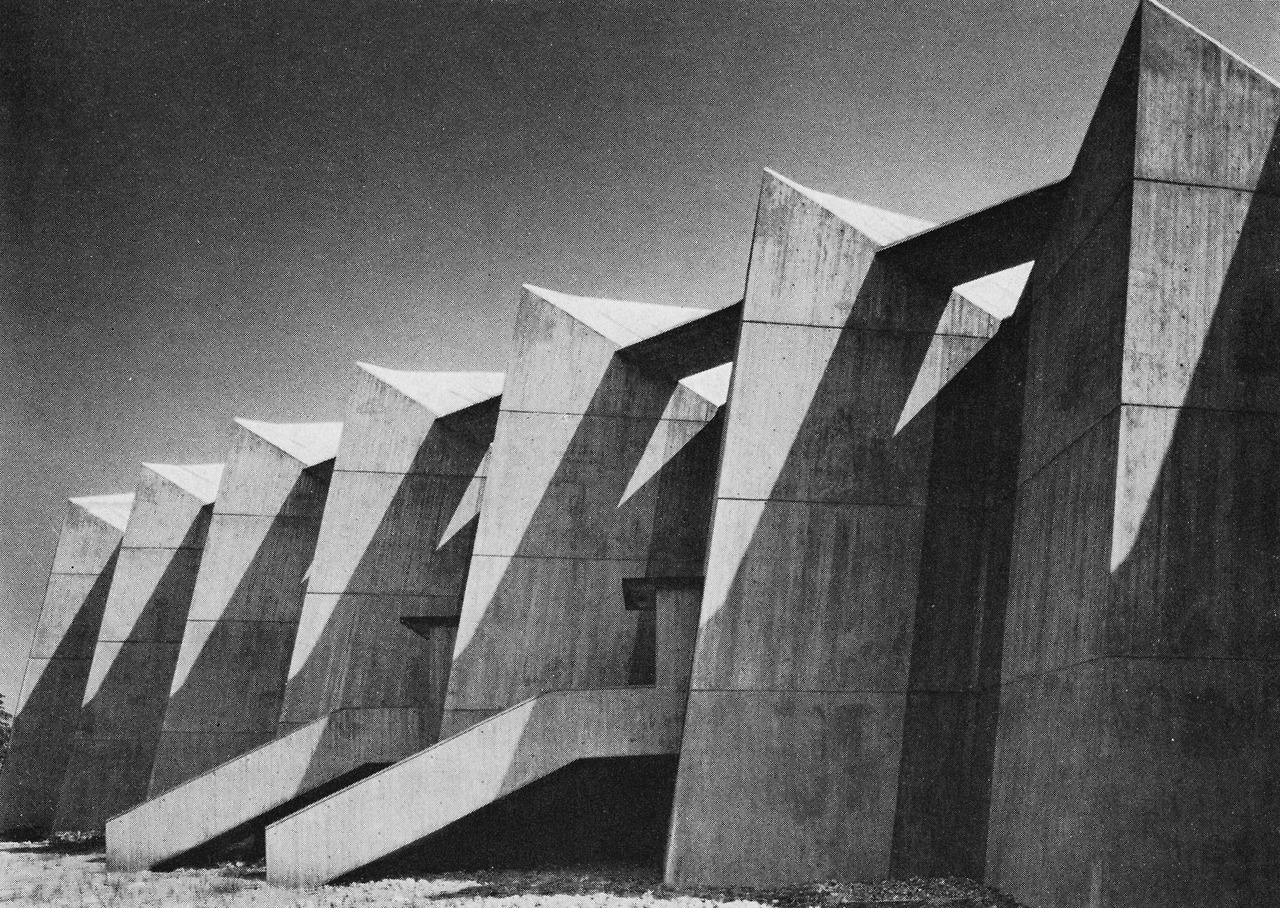 Archillect ID 387638