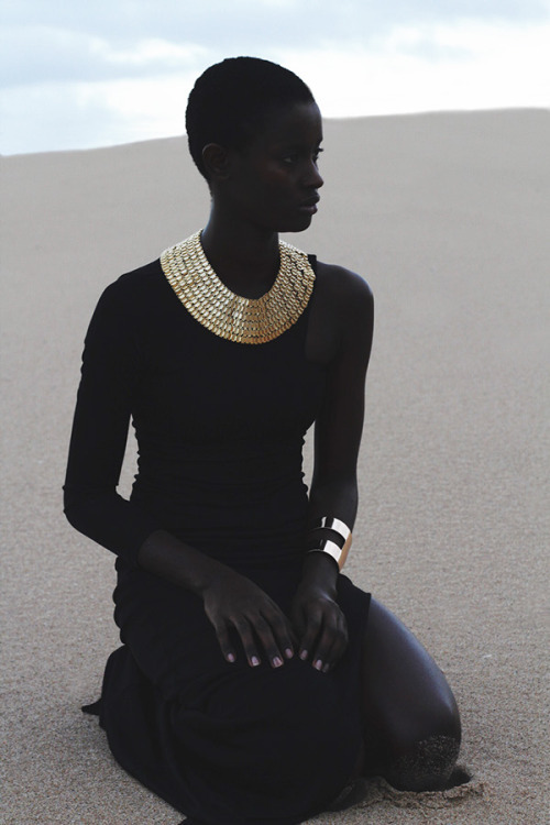 Archillect ID 387651