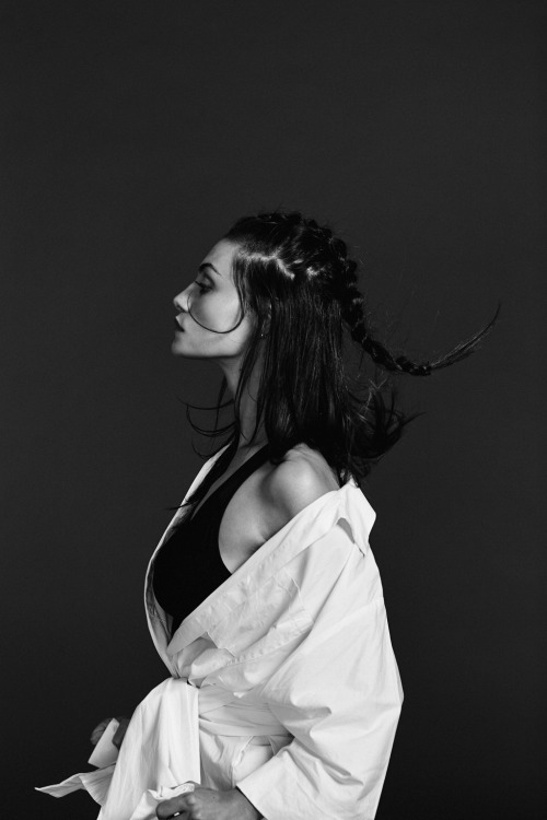 Archillect ID 387810