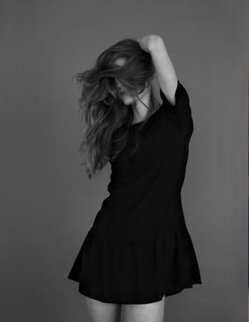 Archillect ID 387917