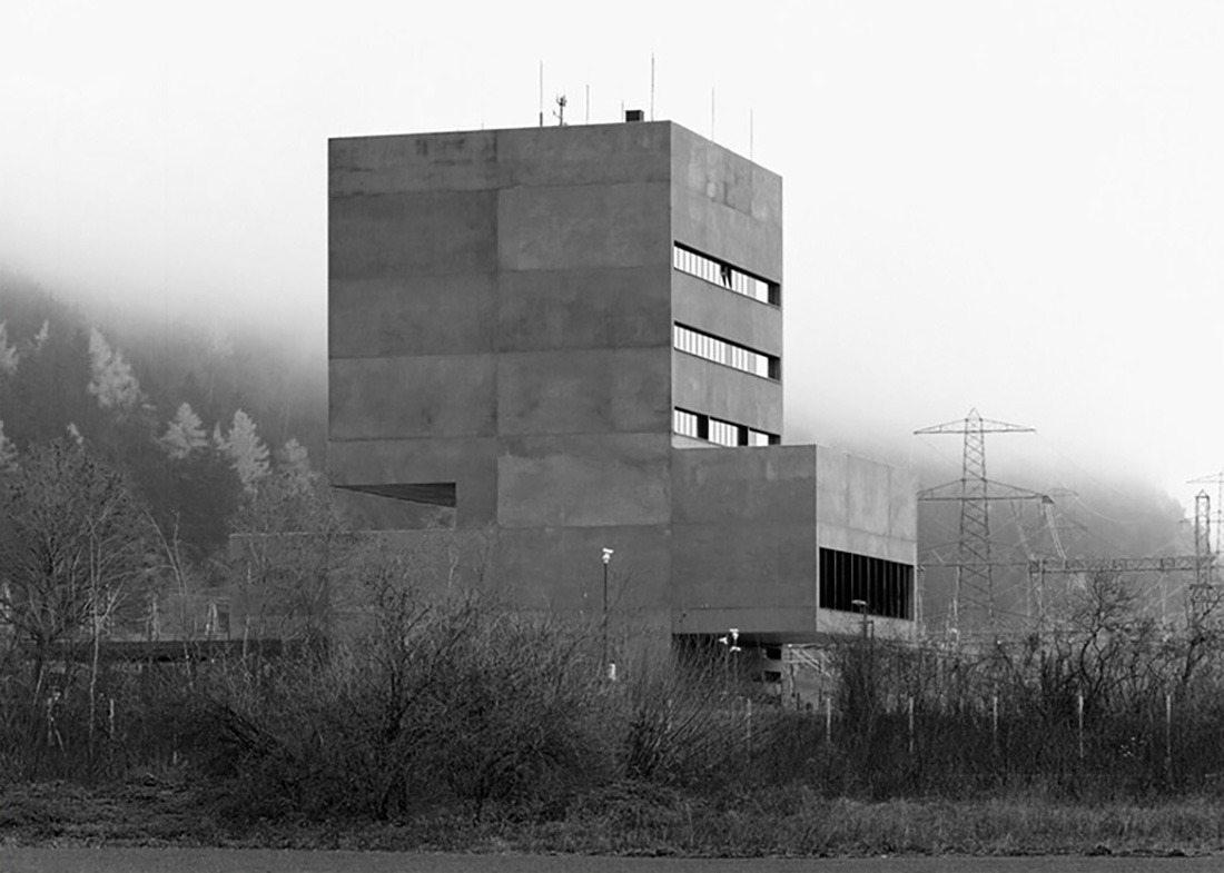 Archillect ID 387918