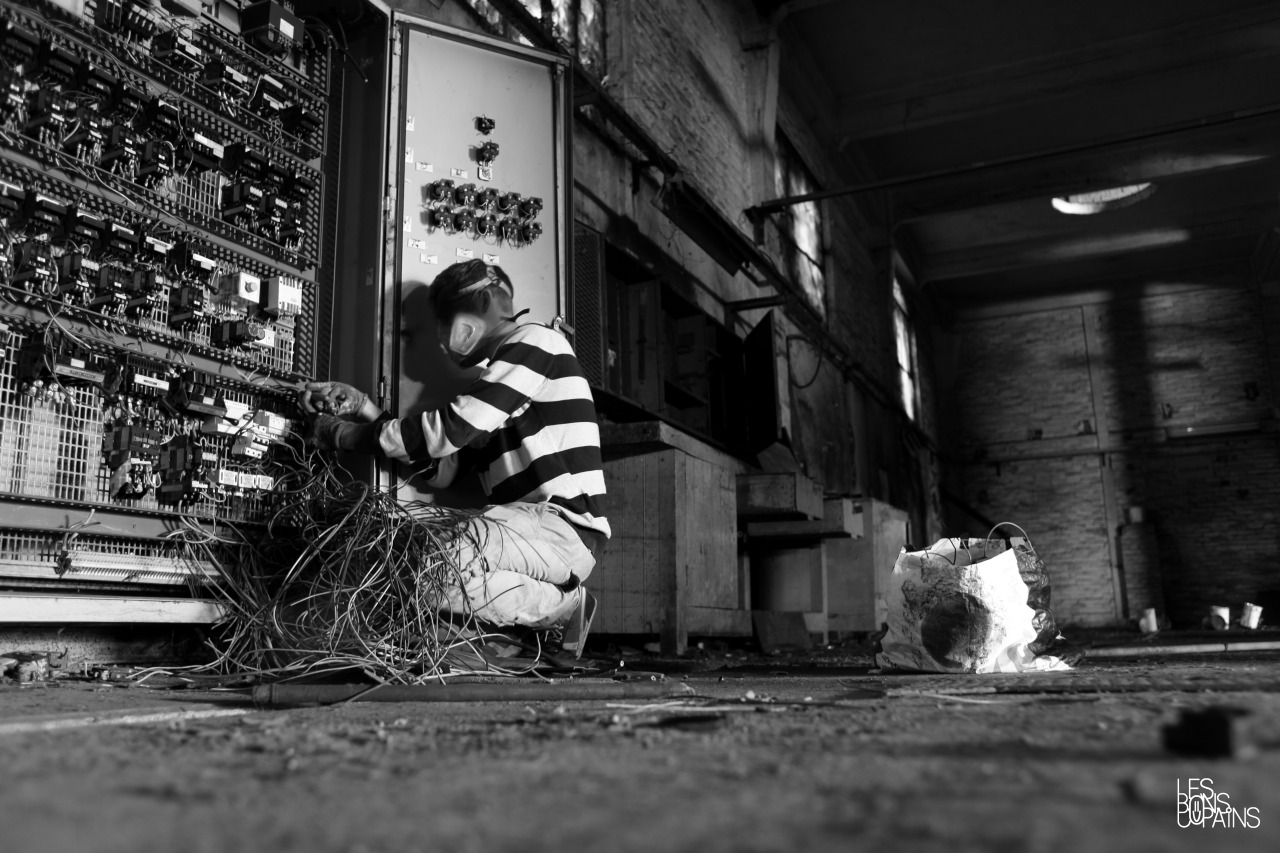 Archillect ID 388002