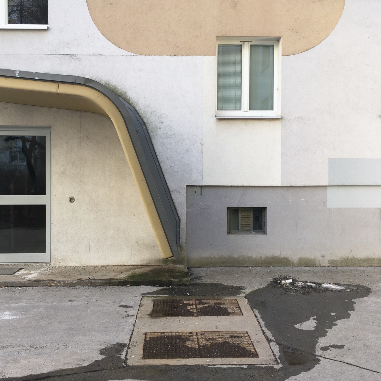 Archillect ID 388061