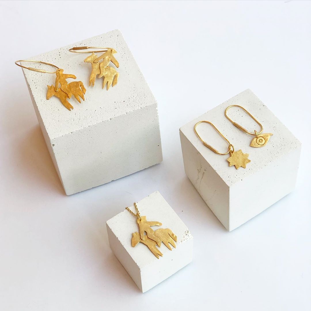 Archillect ID 388187