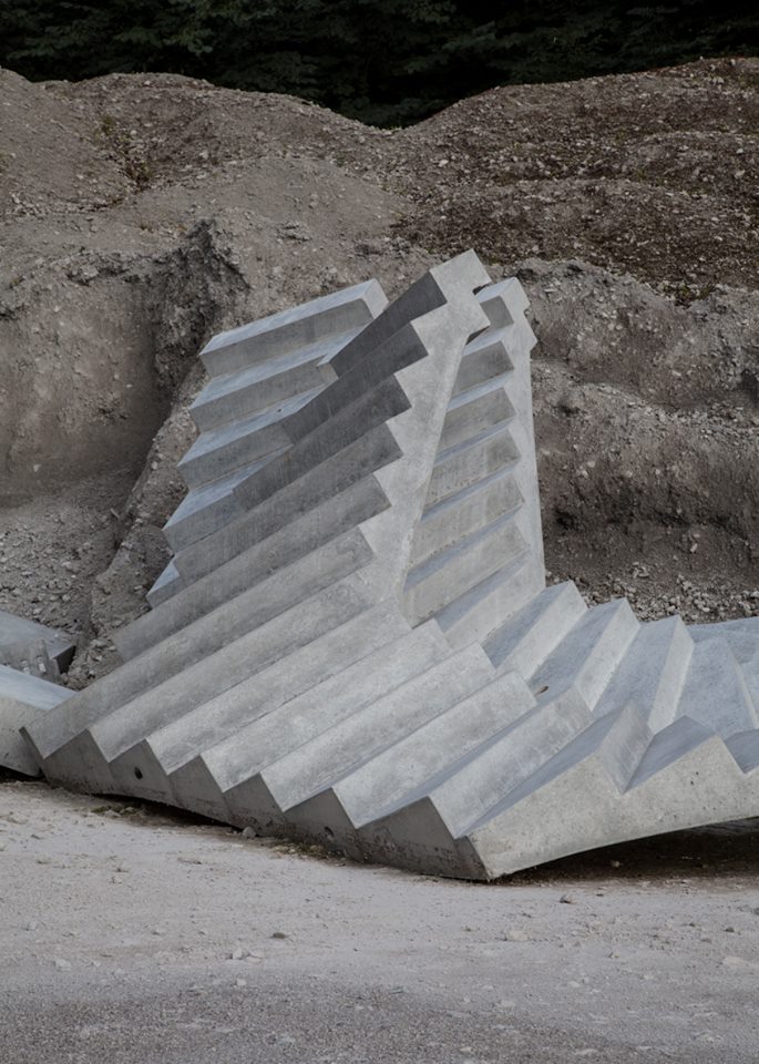 Archillect ID 388334