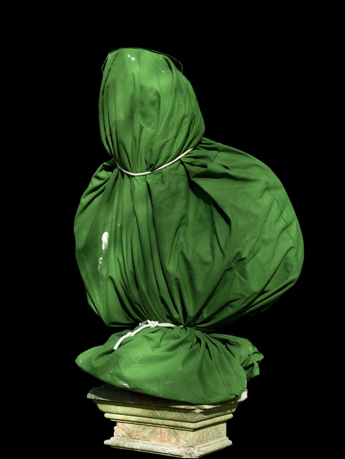 Archillect ID 388402