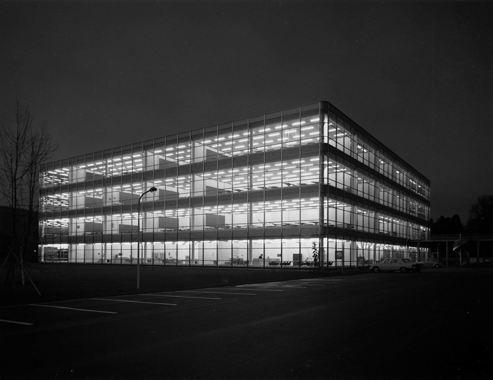 Archillect ID 388434