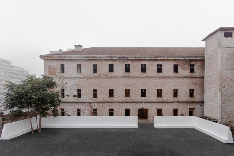 Archillect ID 388597