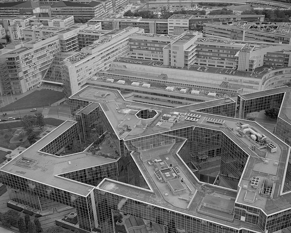 Archillect ID 388651