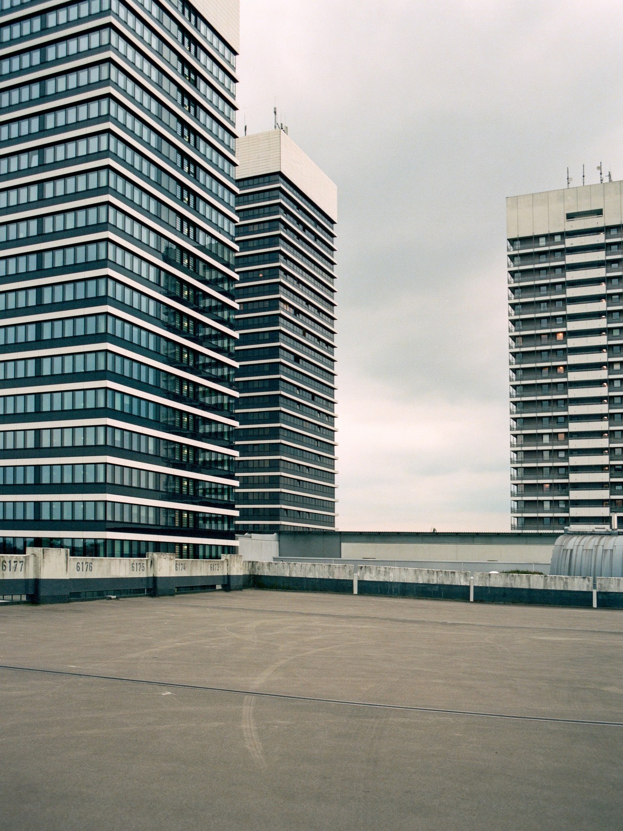 Archillect ID 388817