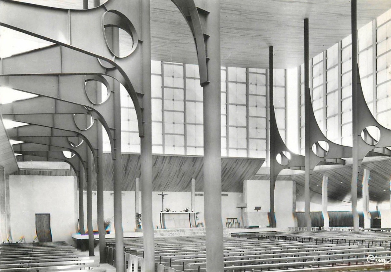 Archillect ID 388894