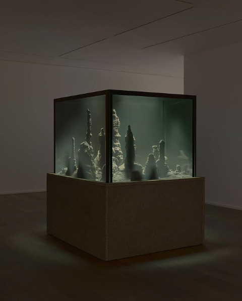 Archillect ID 388914