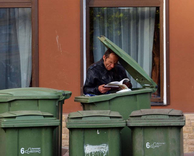 Archillect ID 388947