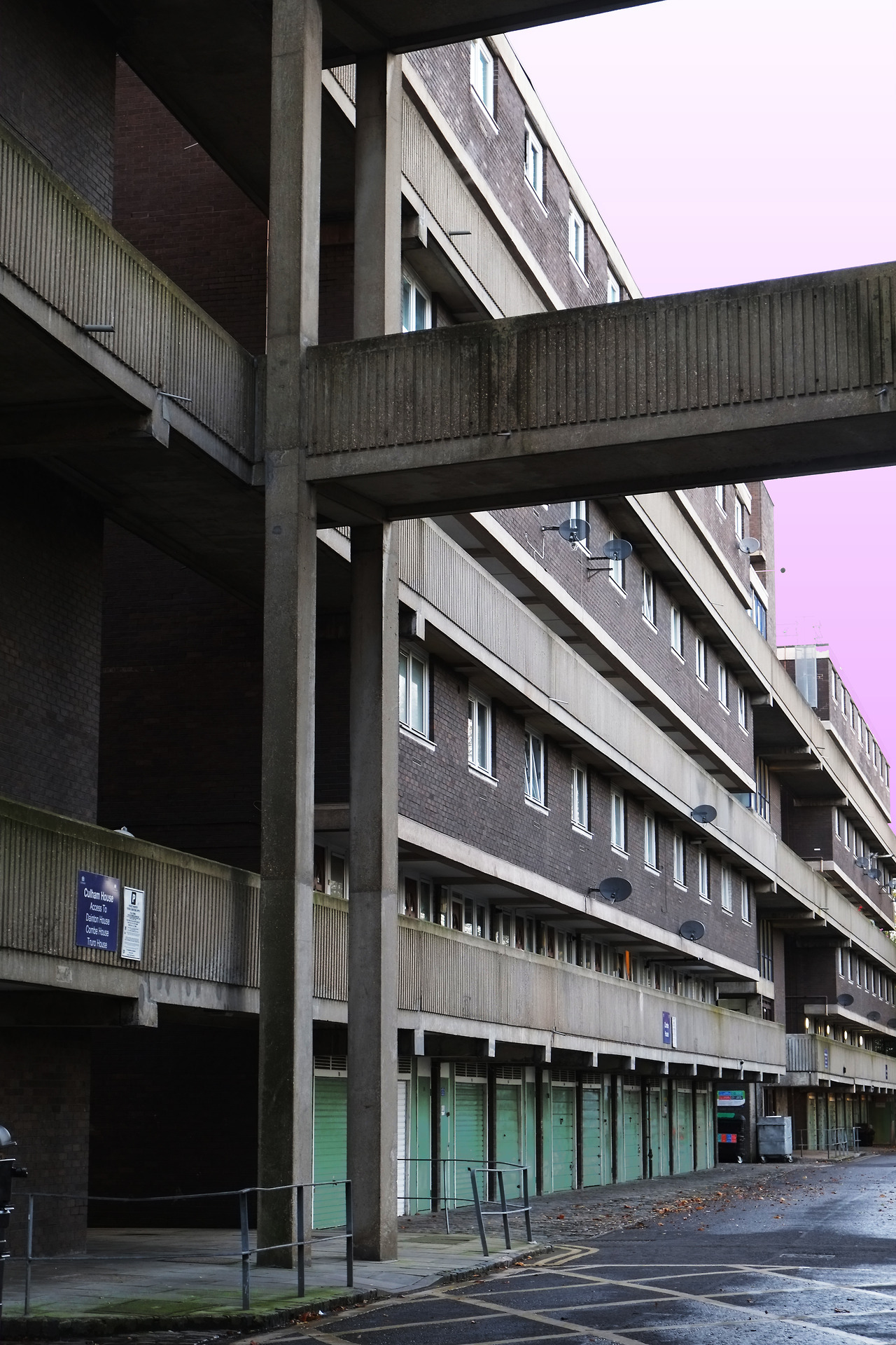 Archillect ID 389090