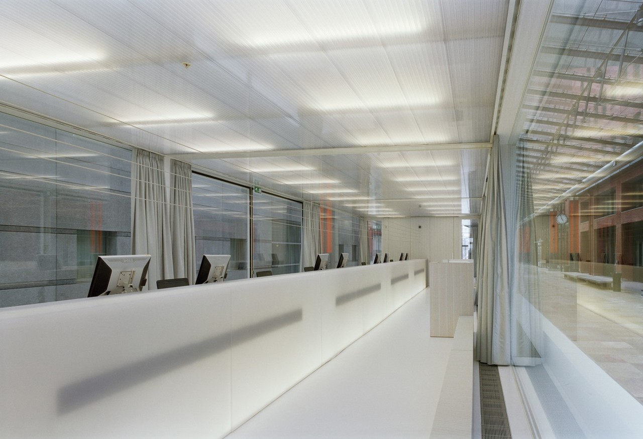 Archillect ID 389201