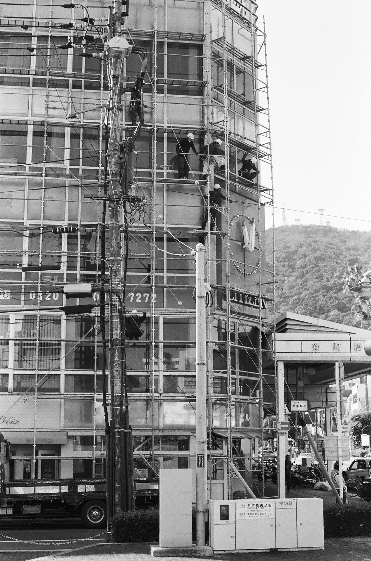 Archillect ID 389226