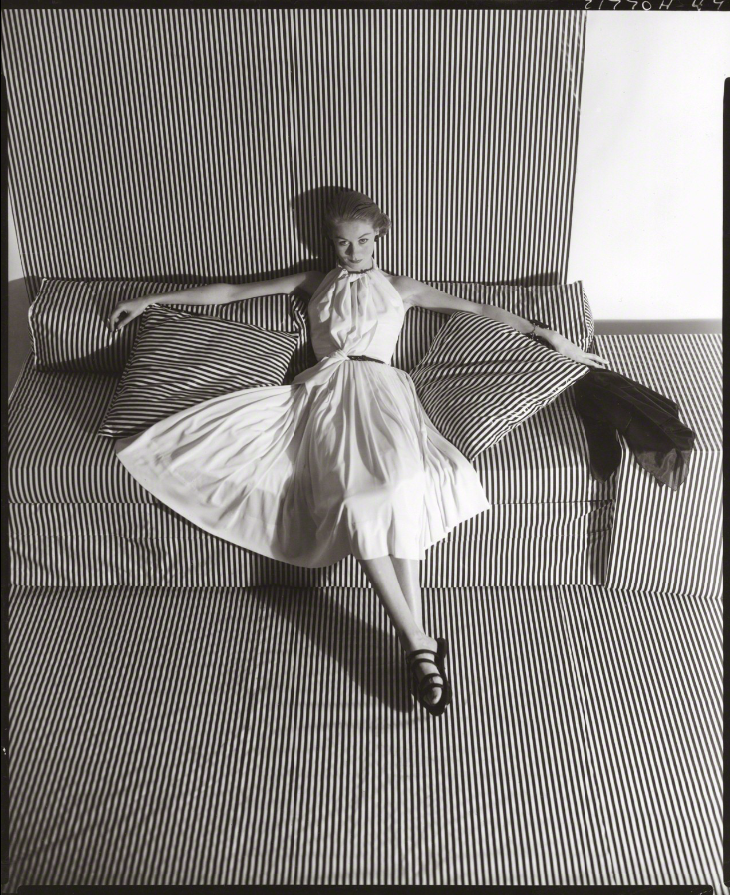 Archillect ID 389243