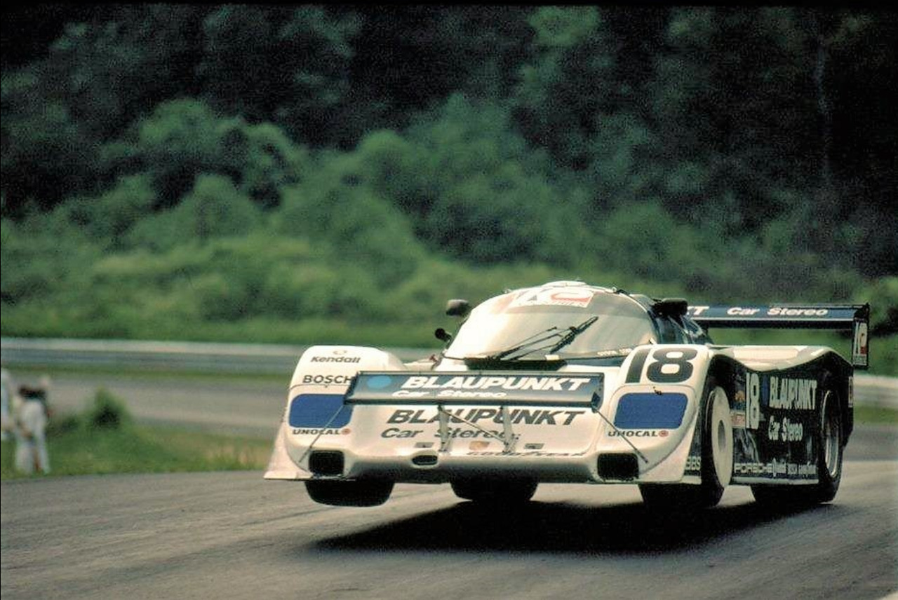 Archillect ID 389269