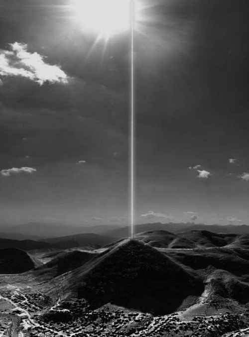 Archillect ID 389276