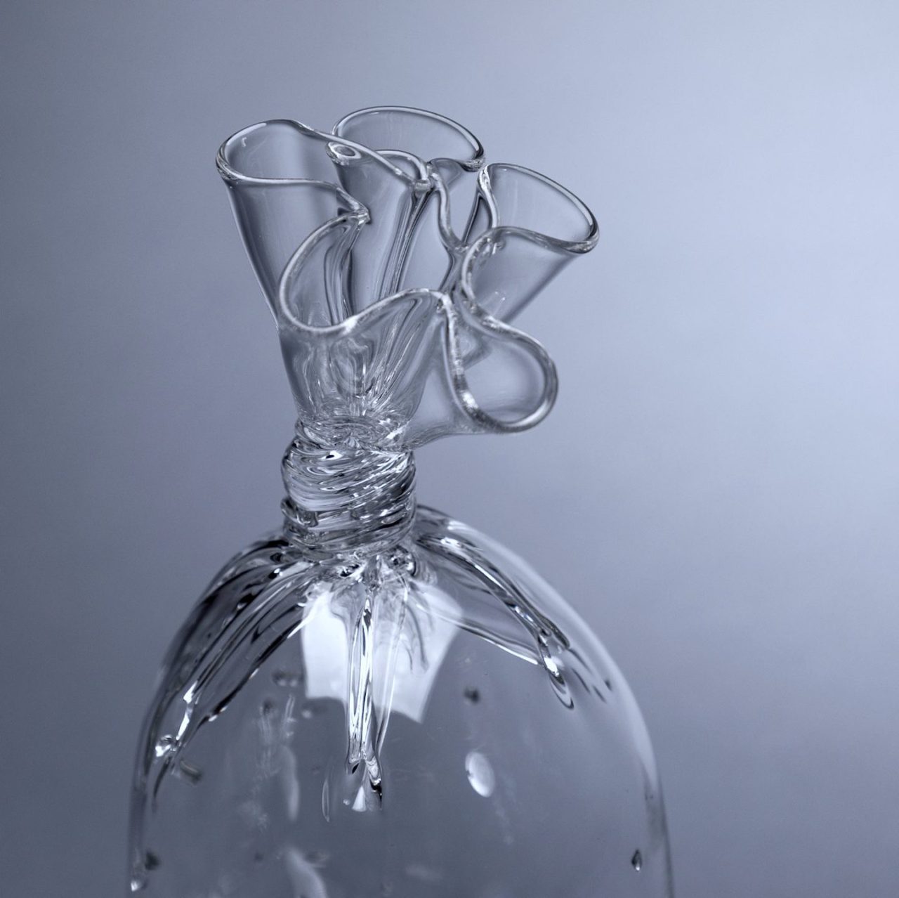 Archillect ID 389311