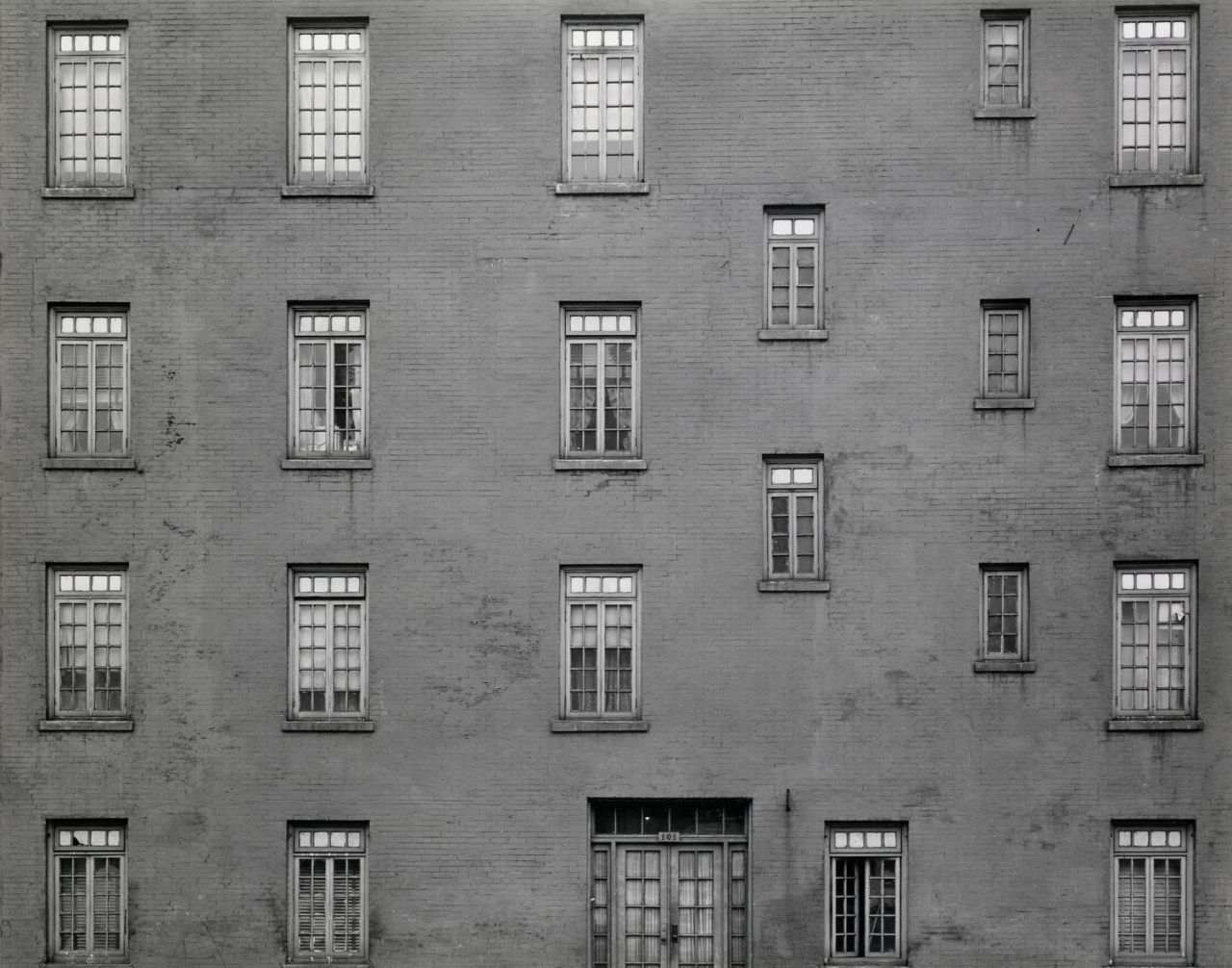 Archillect ID 389339