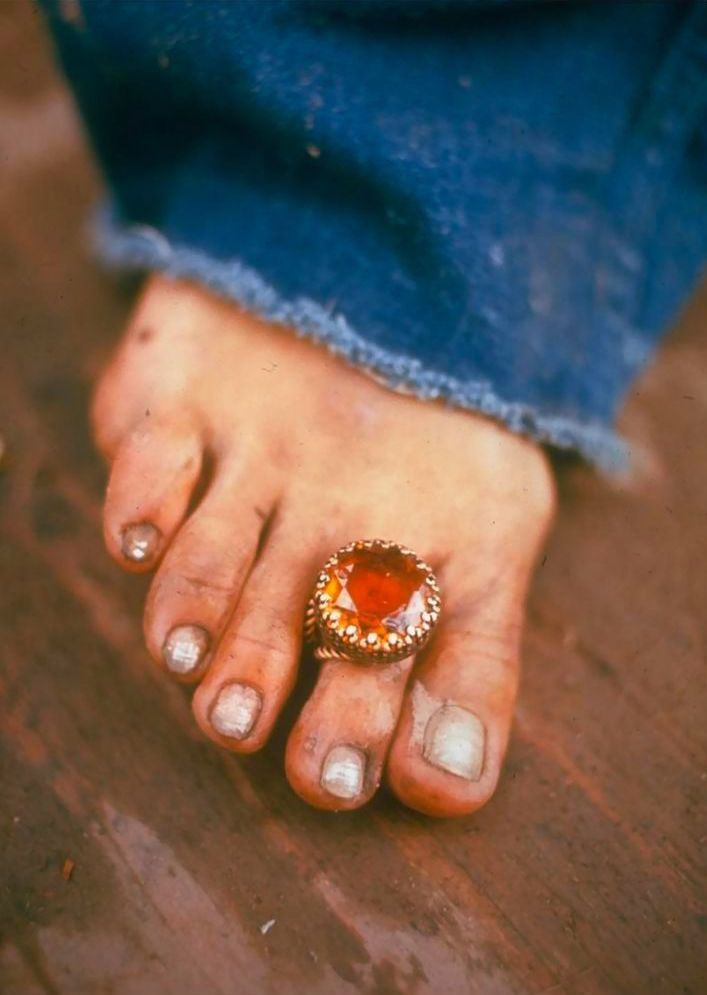 Archillect ID 389465