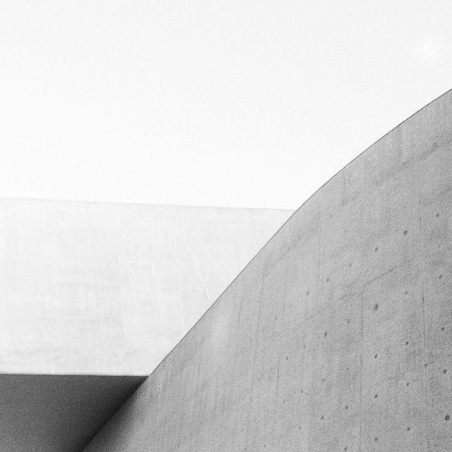 Archillect ID 389519